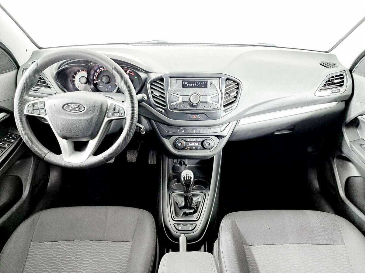 Lada (ВАЗ) Vesta, 2019 - Фото №11