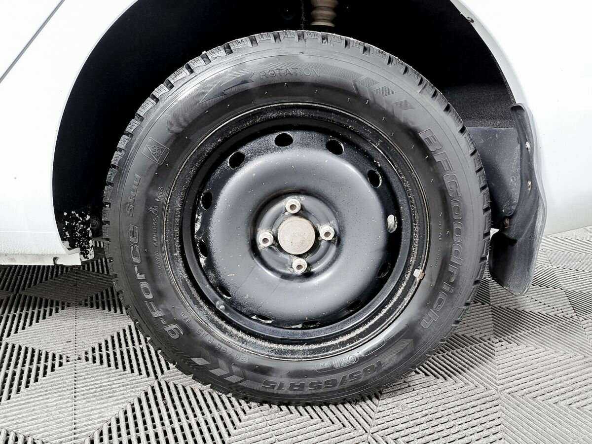 Lada (ВАЗ) Vesta, 2019 - Фото №15