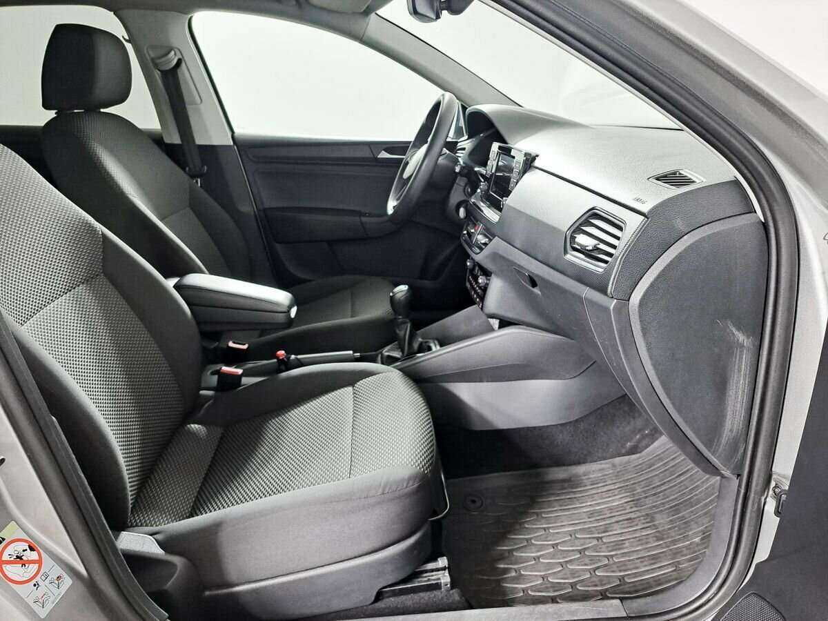 Volkswagen Polo, 2020 - Фото №10