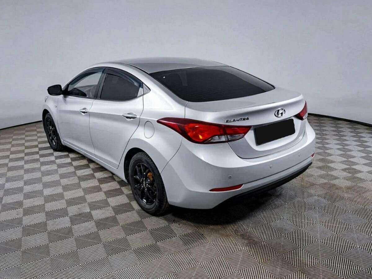 Hyundai Elantra, 2015 - Фото №6