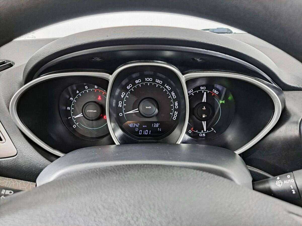 Lada (ВАЗ) Vesta, 2016 - Фото №10