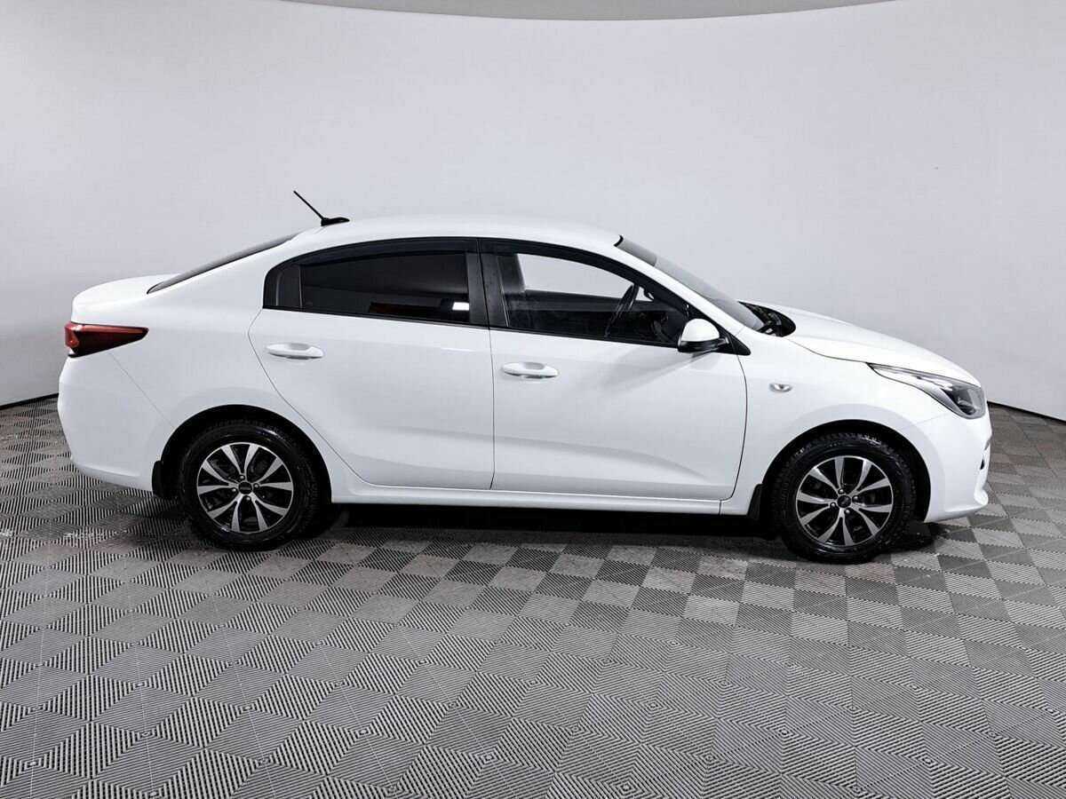 Kia Rio, 2017 - Фото №3