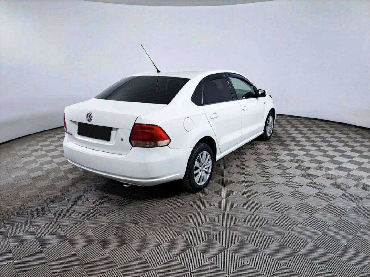 Volkswagen Polo, 2012 - Фото №3