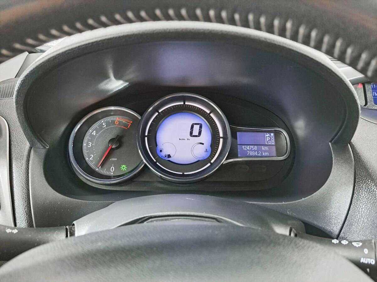 Renault Megane, 2013 - Фото №10