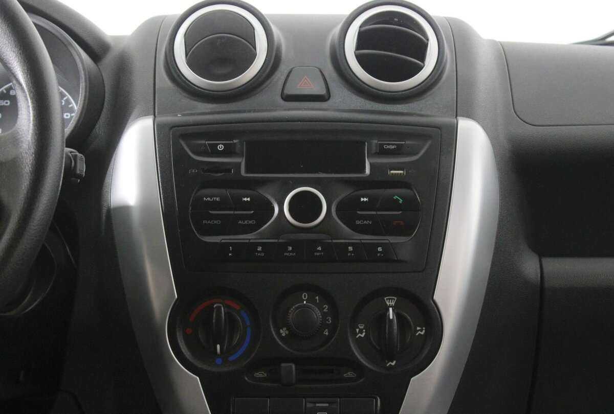 Lada (ВАЗ) Granta, 2015 - Фото №9