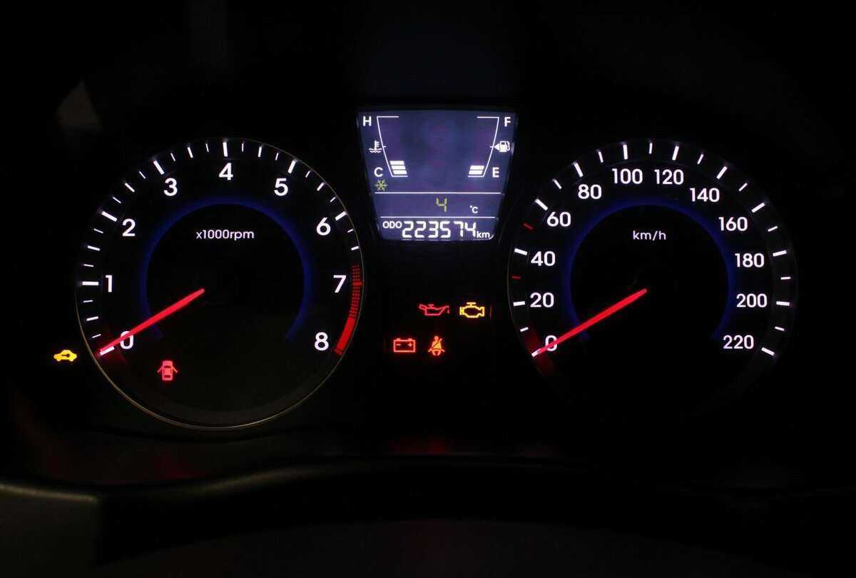 Hyundai Solaris, 2013 - Фото №9