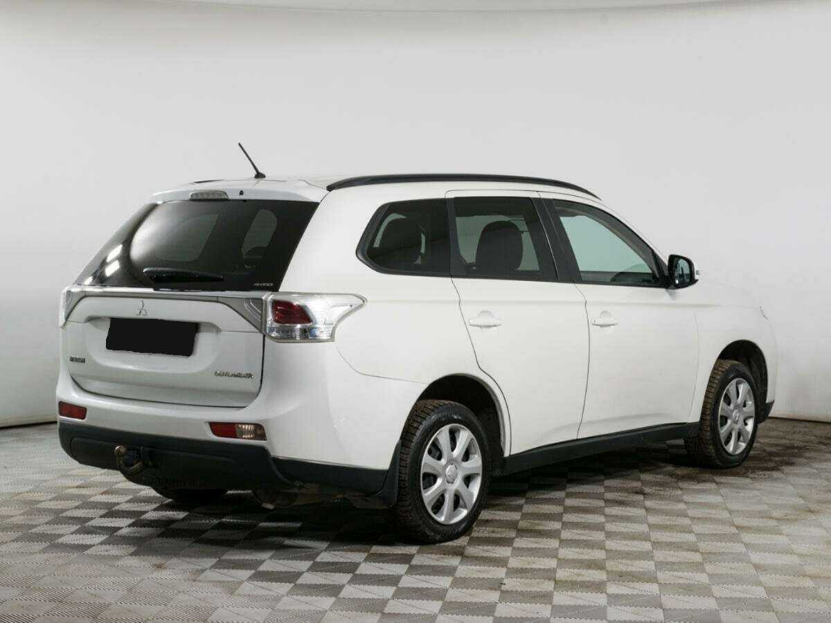Mitsubishi Outlander, 2013 - Фото №4