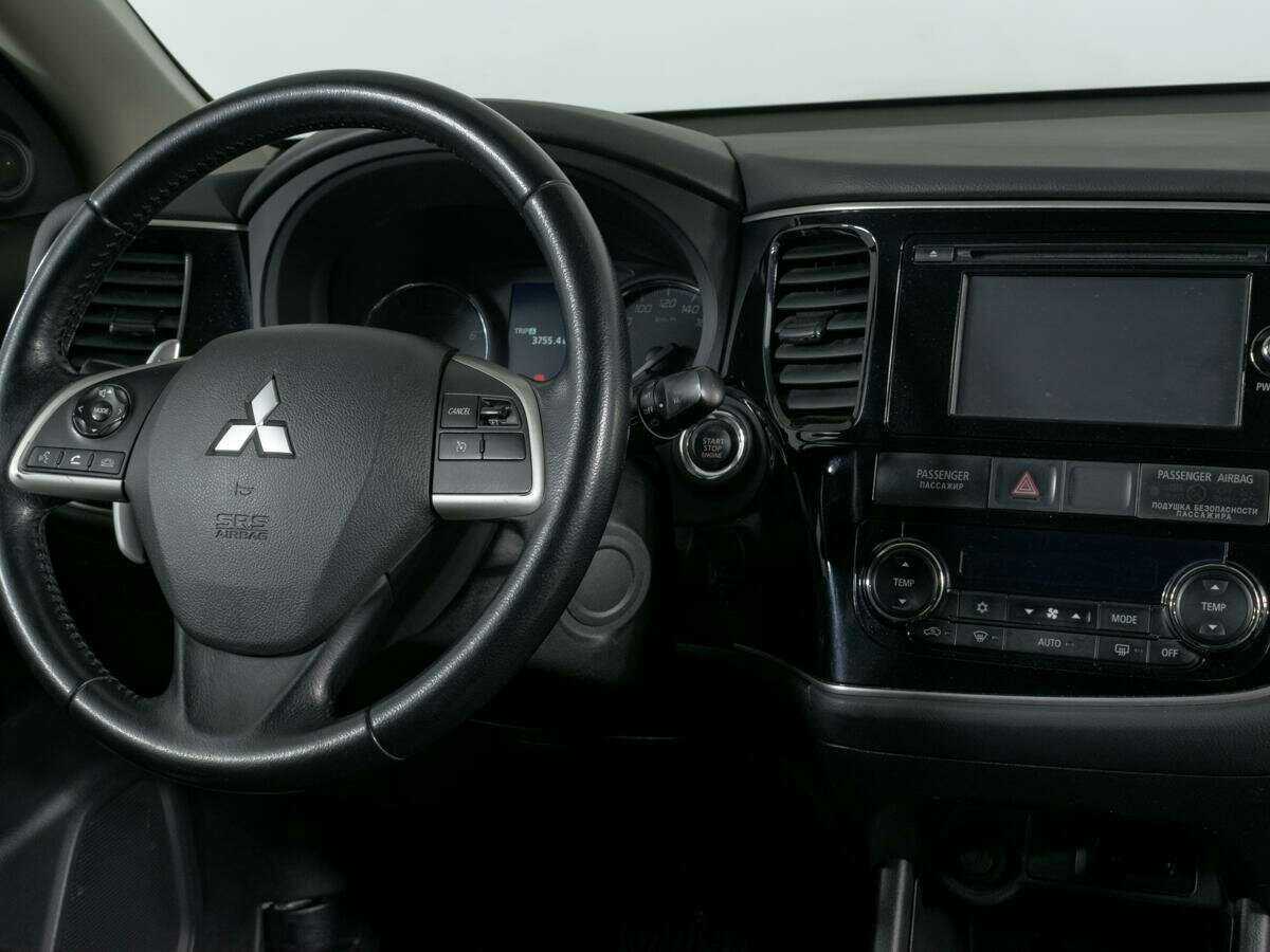 Mitsubishi Outlander, 2013 - Фото №9