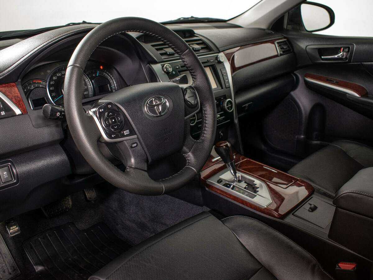 Toyota Camry, 2014 - Фото №12