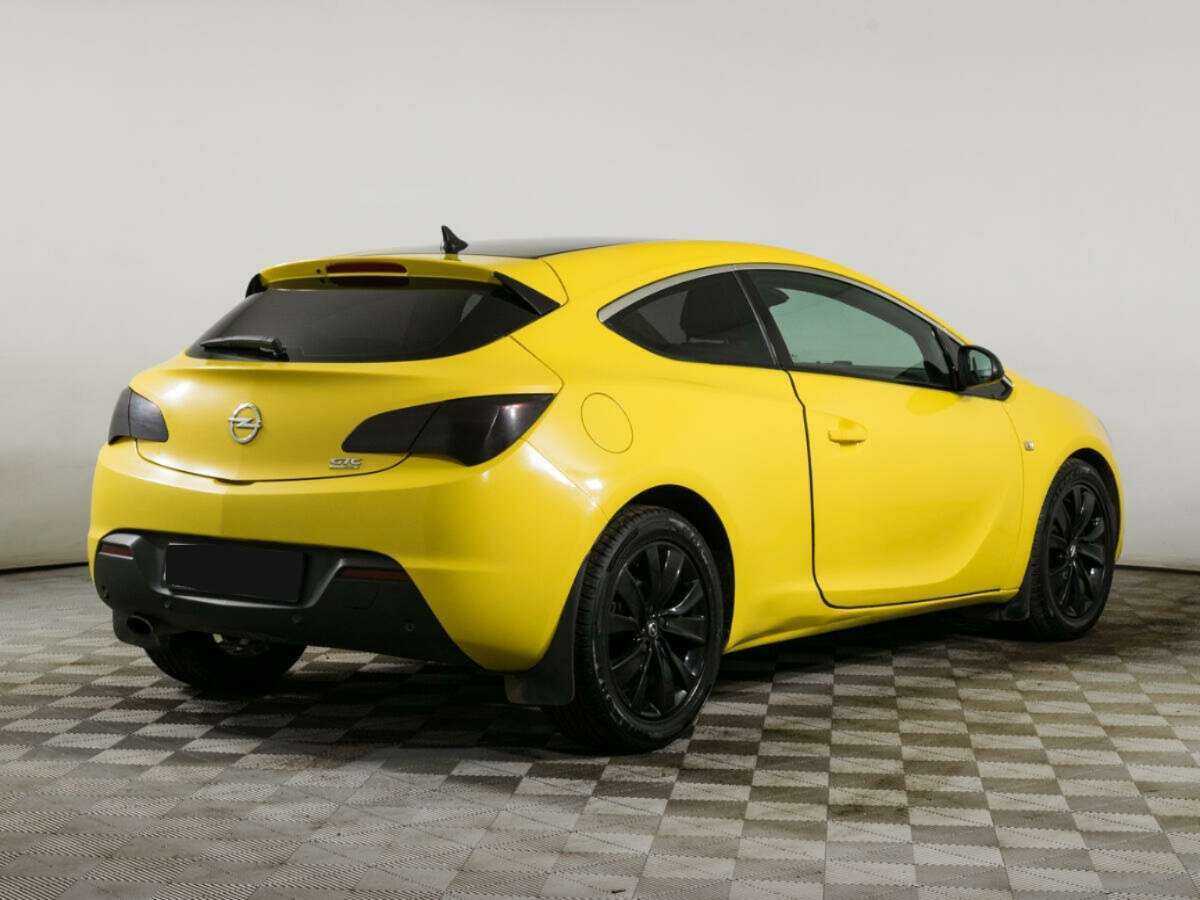 Opel Astra GTC, 2013 - Фото №4