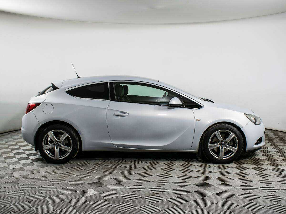 Opel Astra, 2012 - Фото №3