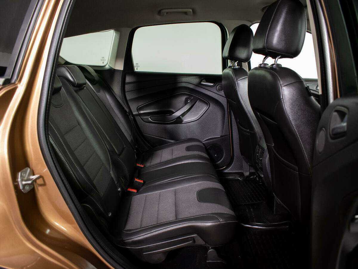 Ford Kuga, 2013 - Фото №7