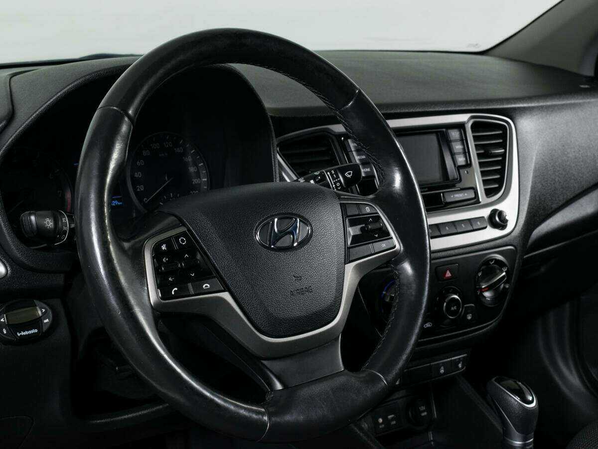 Hyundai Solaris, 2018 - Фото №10