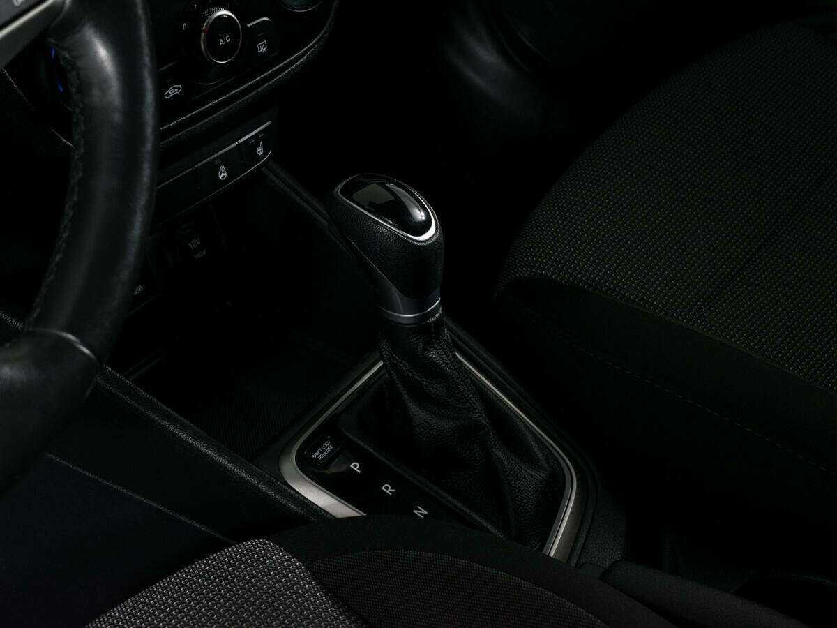 Hyundai Solaris, 2018 - Фото №11