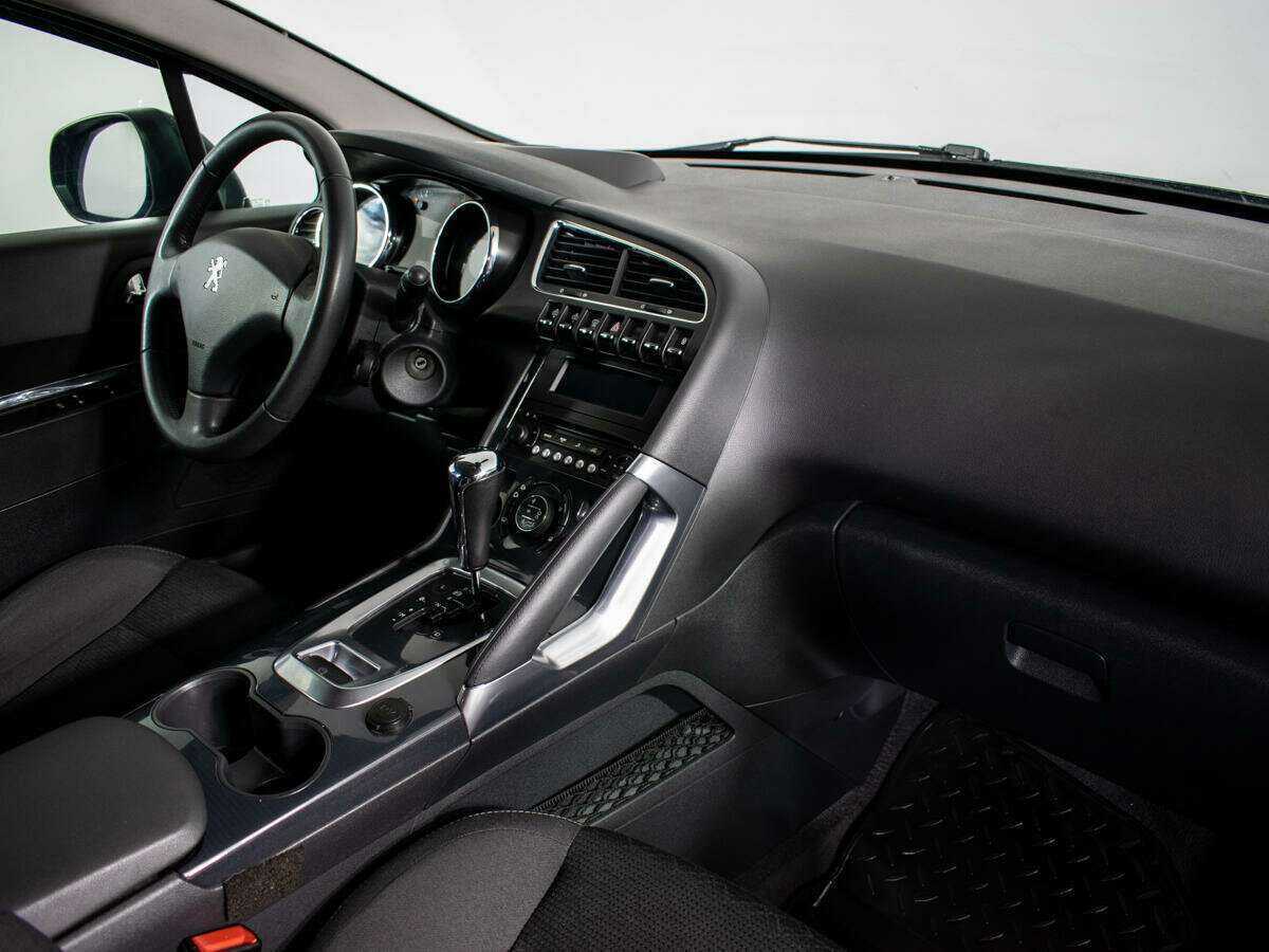 Peugeot 3008, 2014 - Фото №8