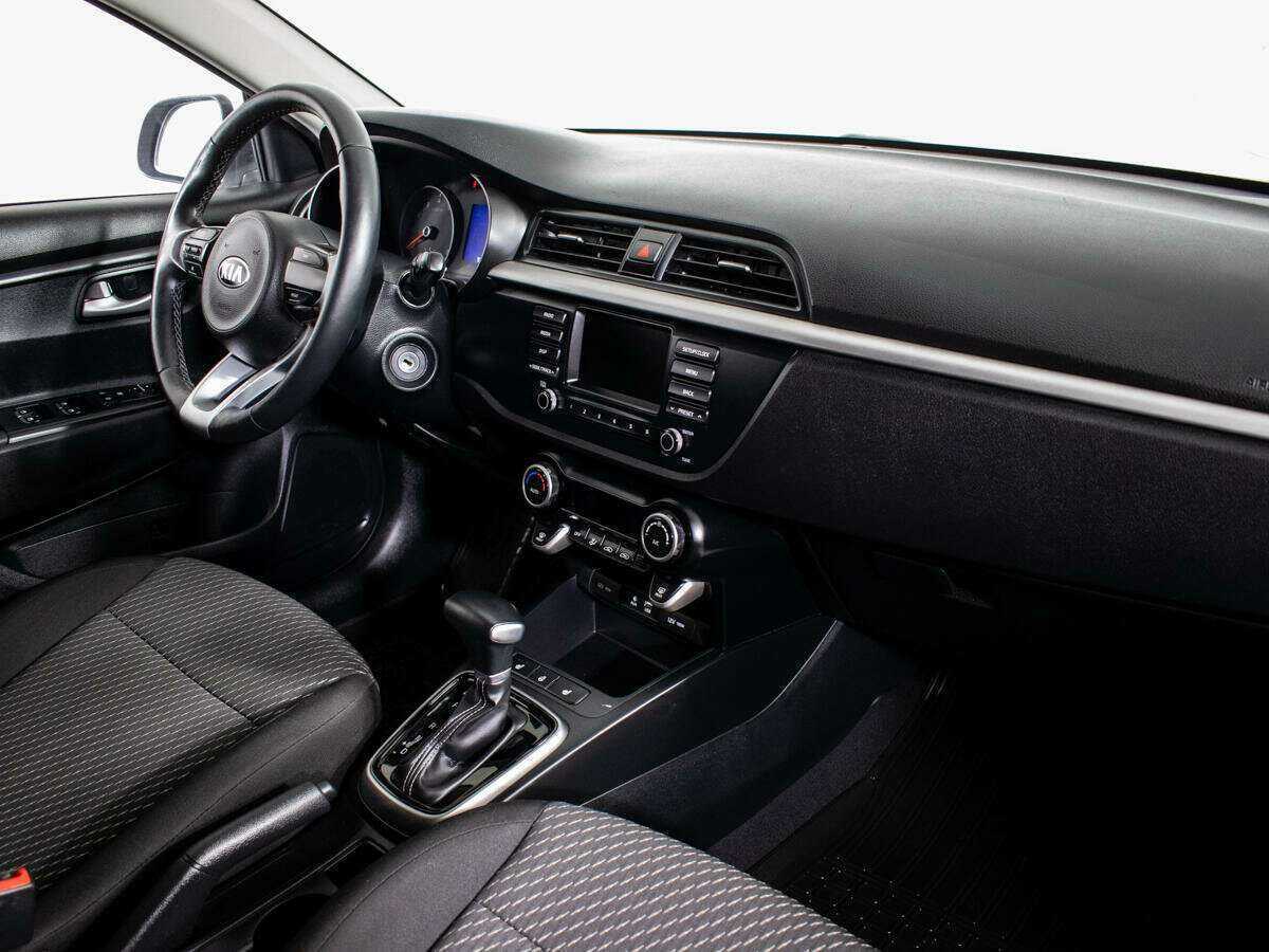 Kia Rio X-Line, 2018 - Фото №5