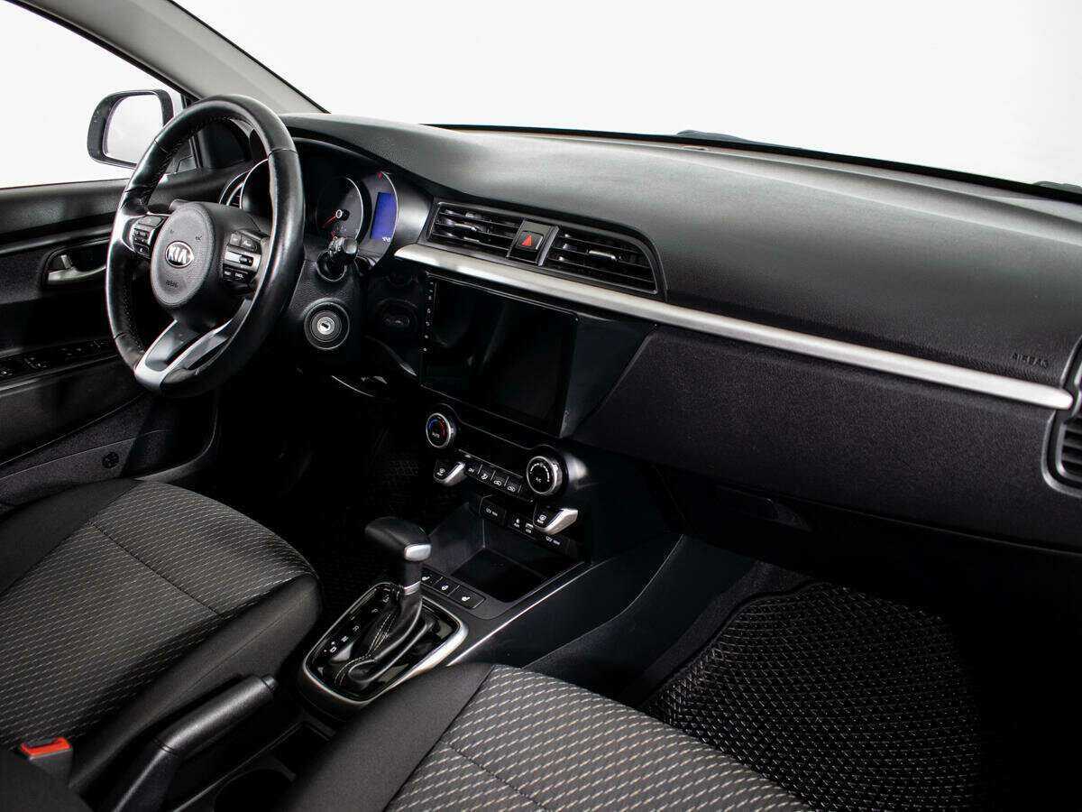 Kia Rio X-Line, 2020 - Фото №8