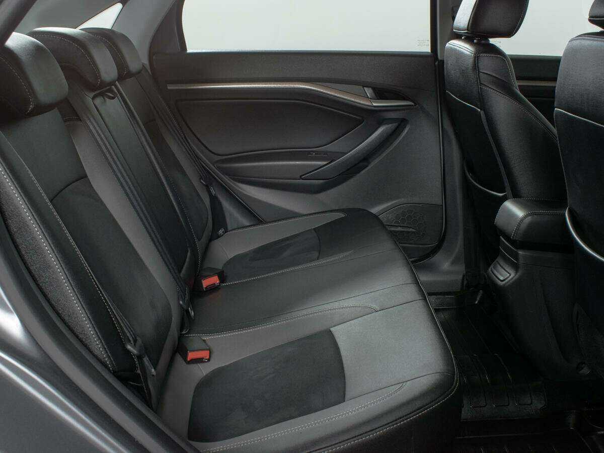 Lada (ВАЗ) Vesta, 2020 - Фото №8