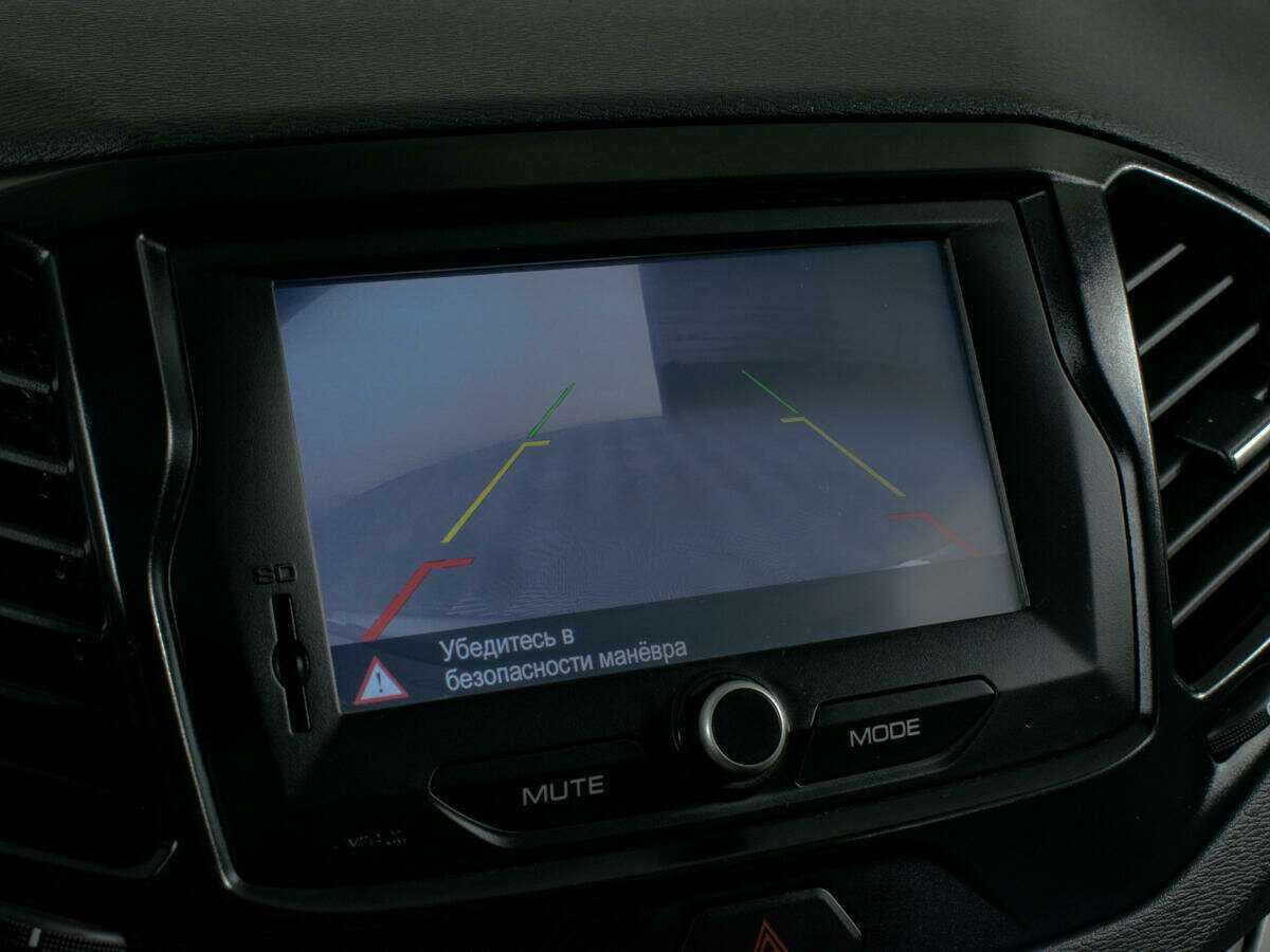 Lada (ВАЗ) Vesta, 2020 - Фото №12