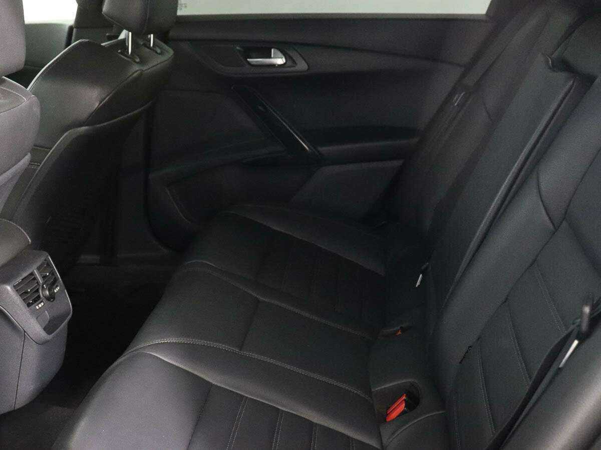 Peugeot 508, 2012 - Фото №8