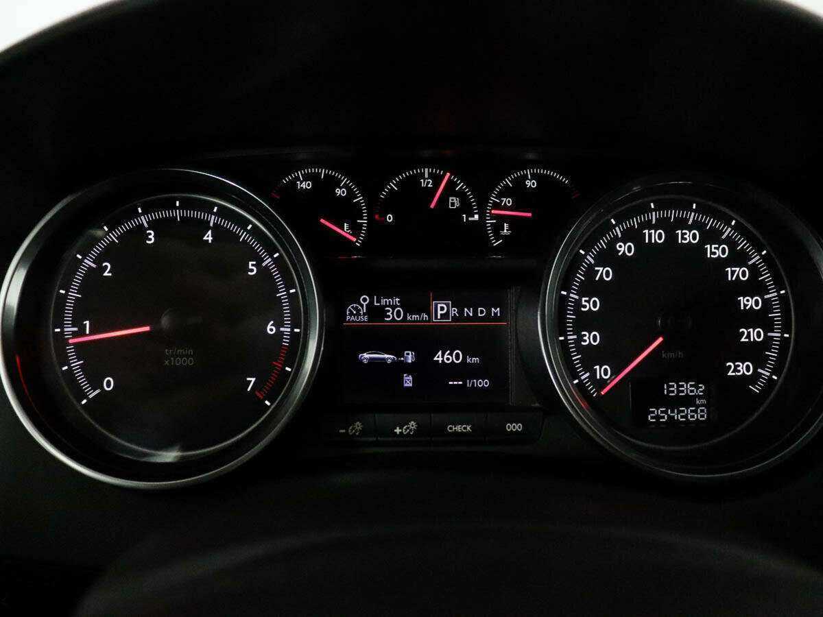 Peugeot 508, 2012 - Фото №9