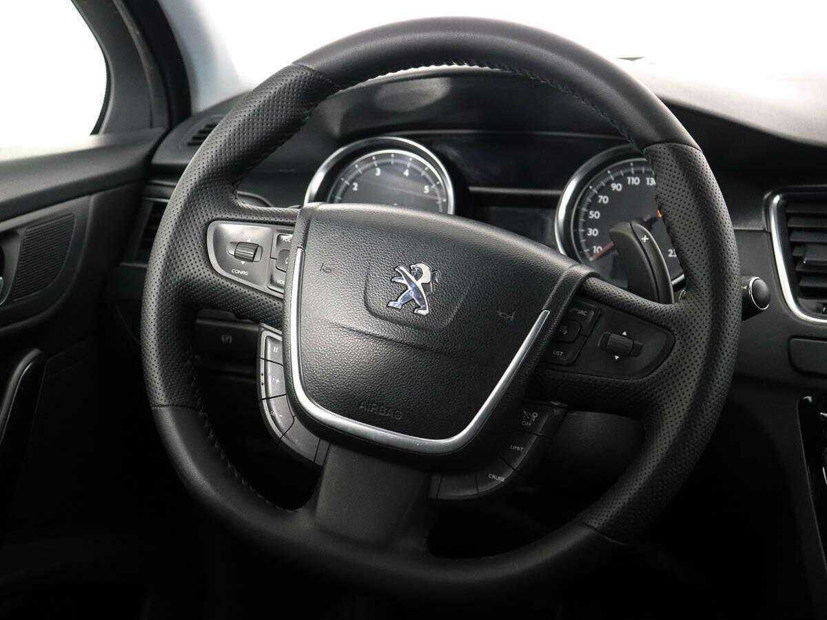 Peugeot 508, 2012 - Фото №12
