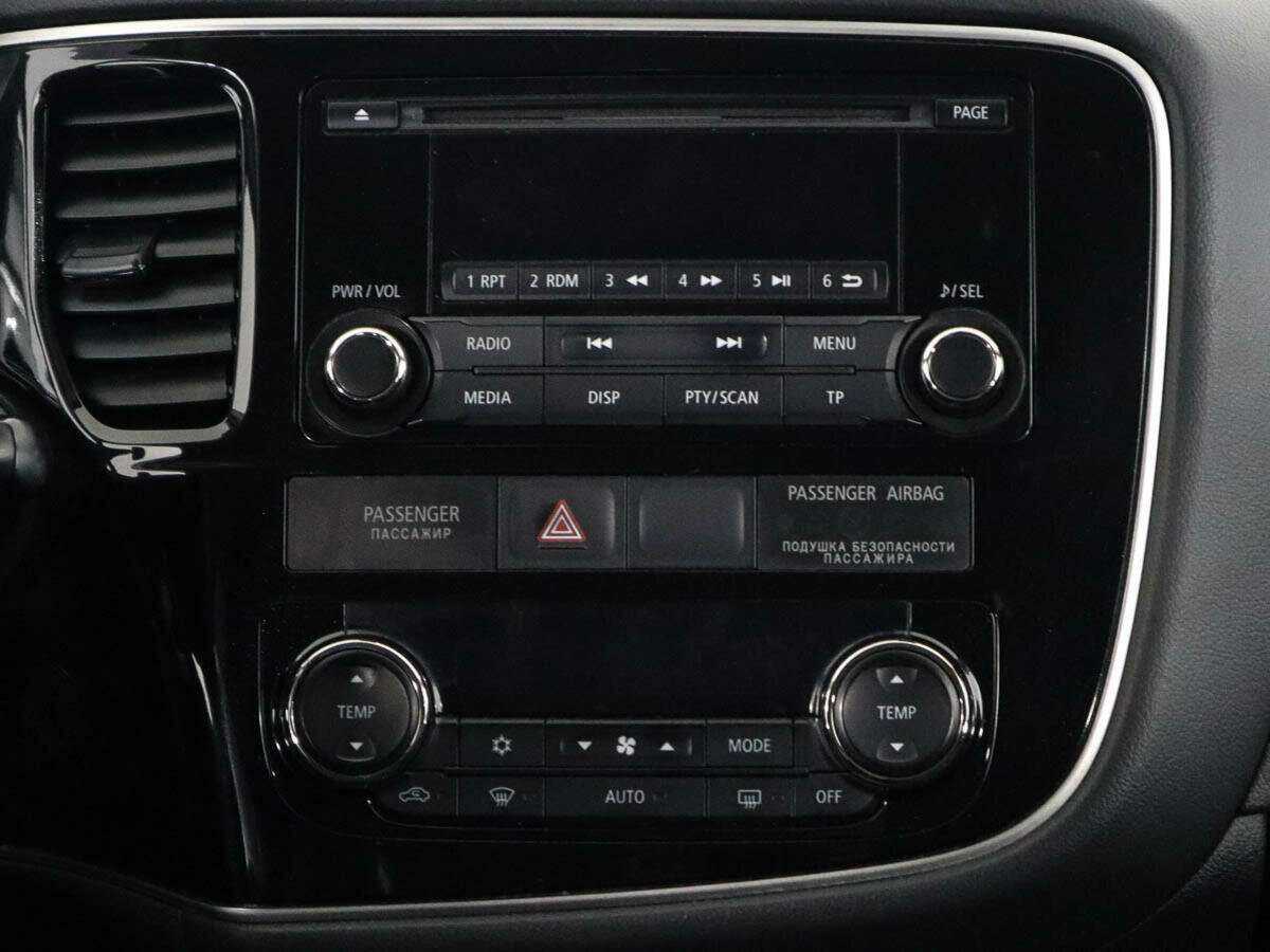 Mitsubishi Outlander, 2013 - Фото №10