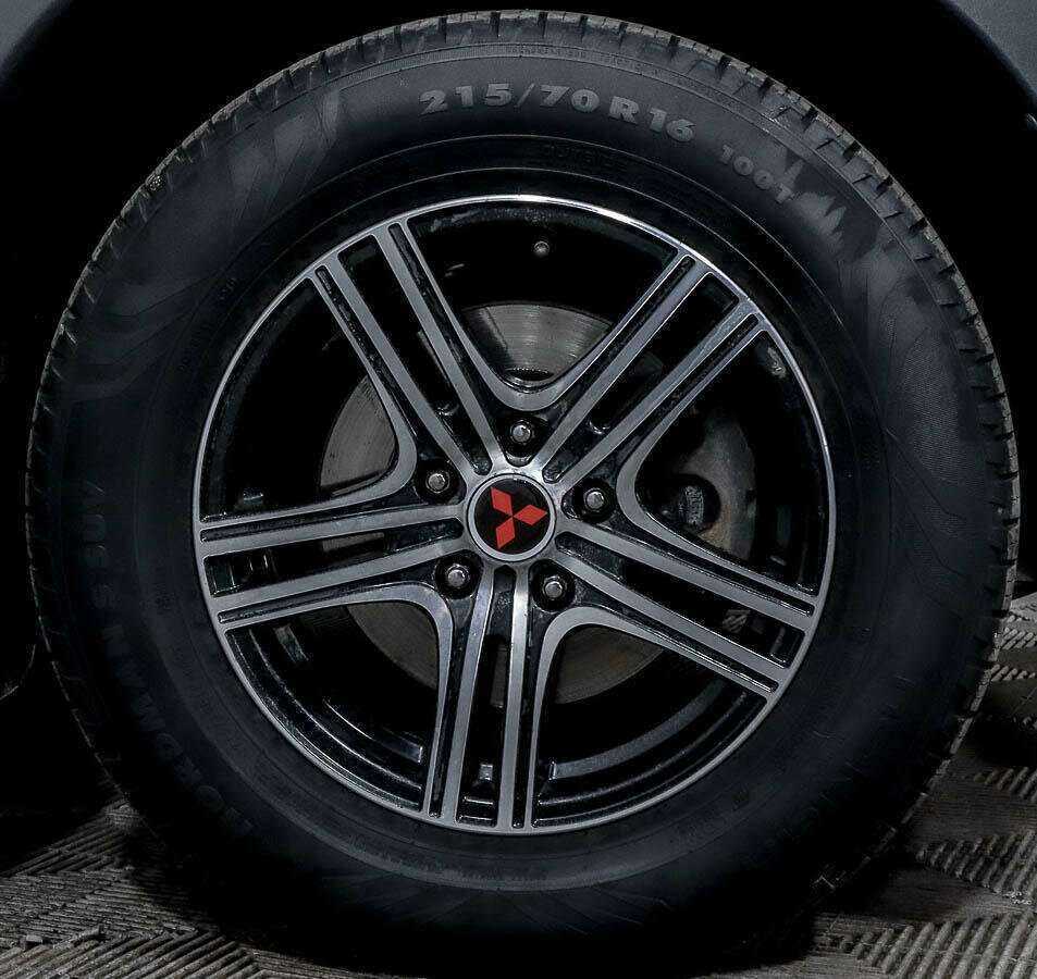 Mitsubishi Outlander, 2013 - Фото №13