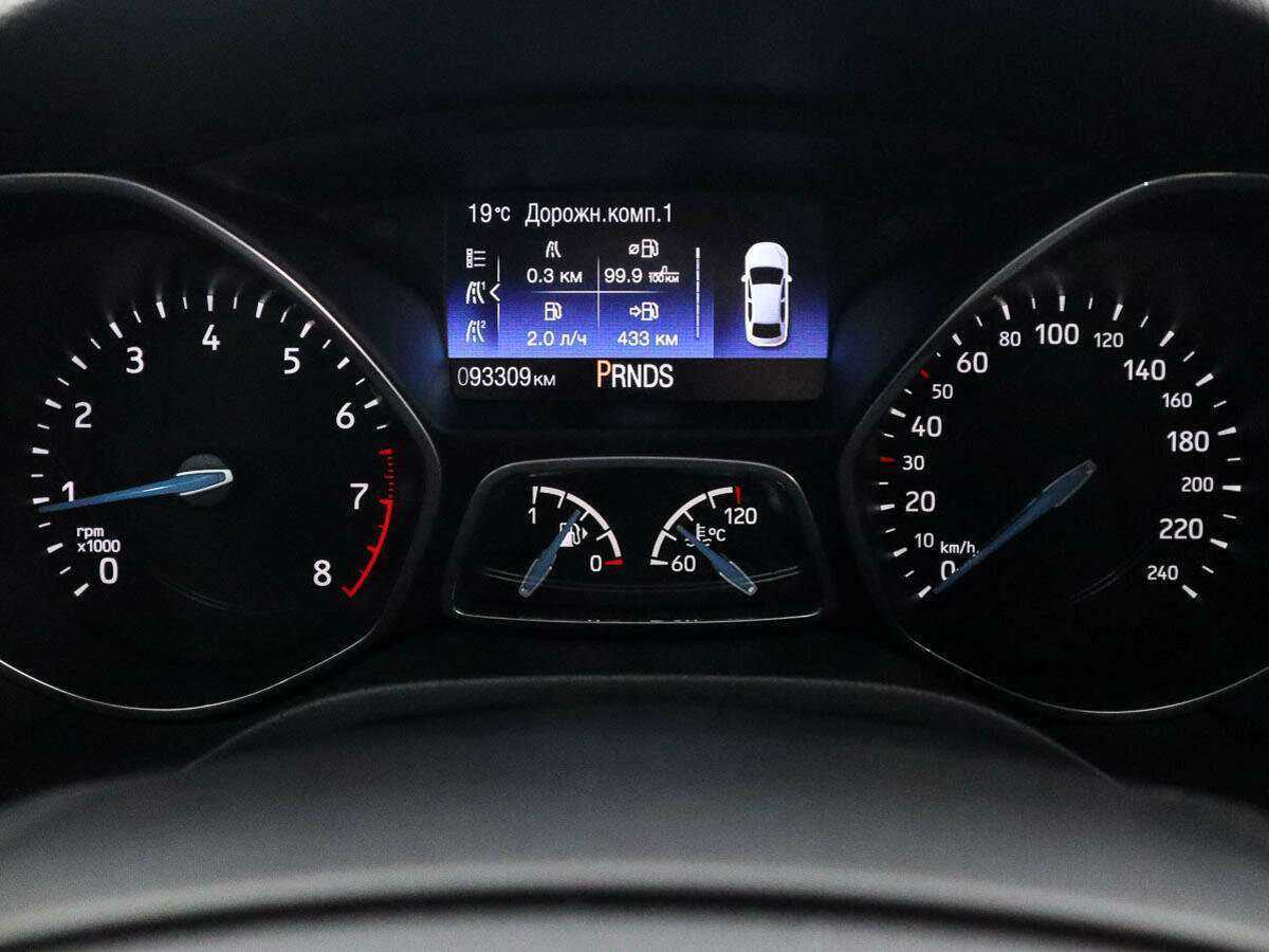 Ford Focus, 2019 - Фото №9