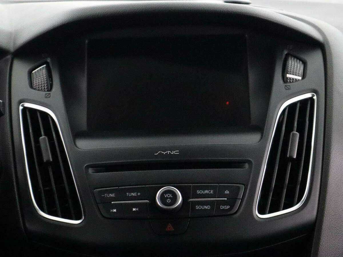 Ford Focus, 2019 - Фото №11
