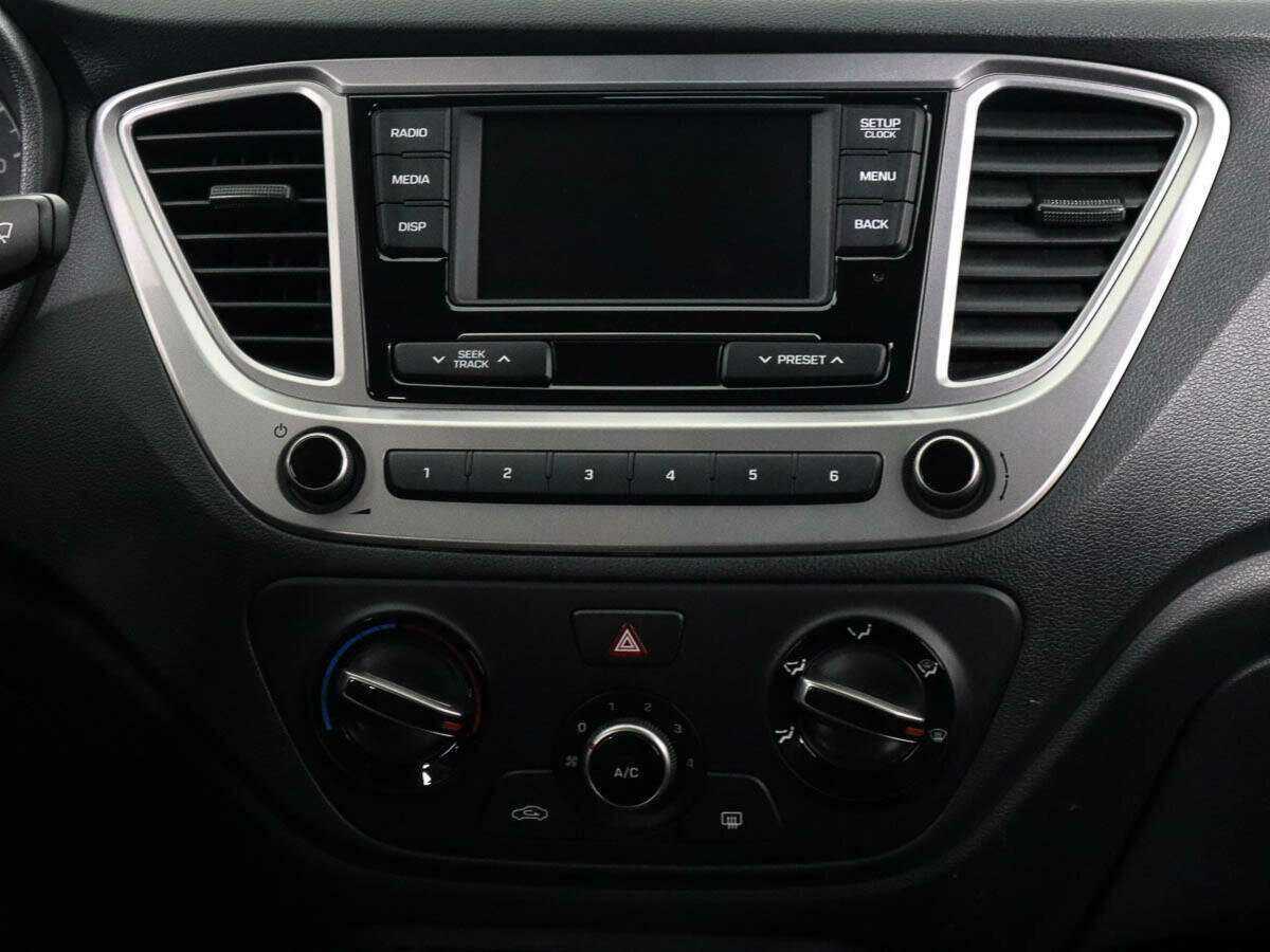 Hyundai Solaris, 2020 - Фото №10