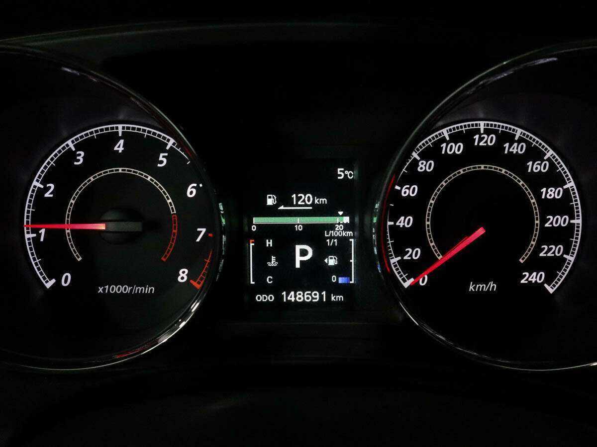 Mitsubishi ASX, 2014 - Фото №8