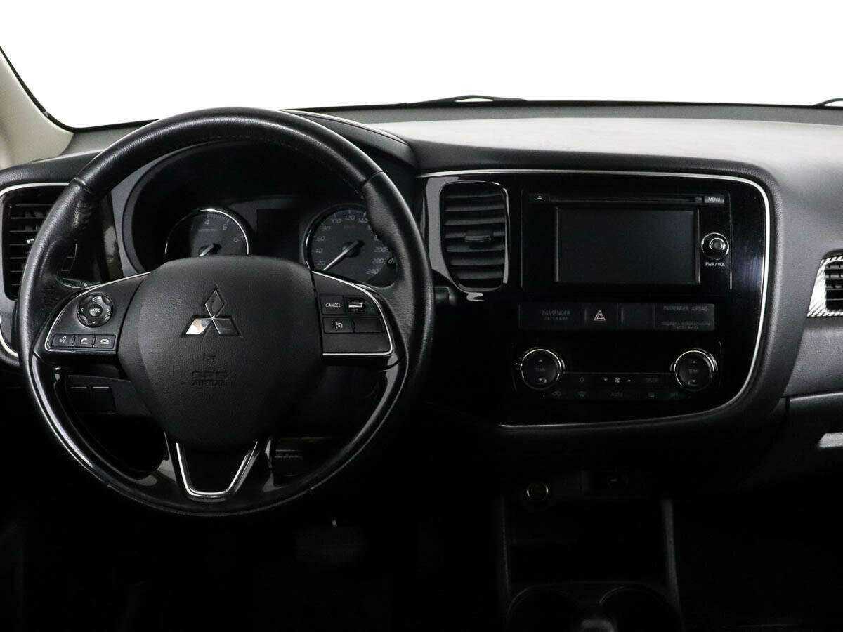 Mitsubishi Outlander, 2015 - Фото №9
