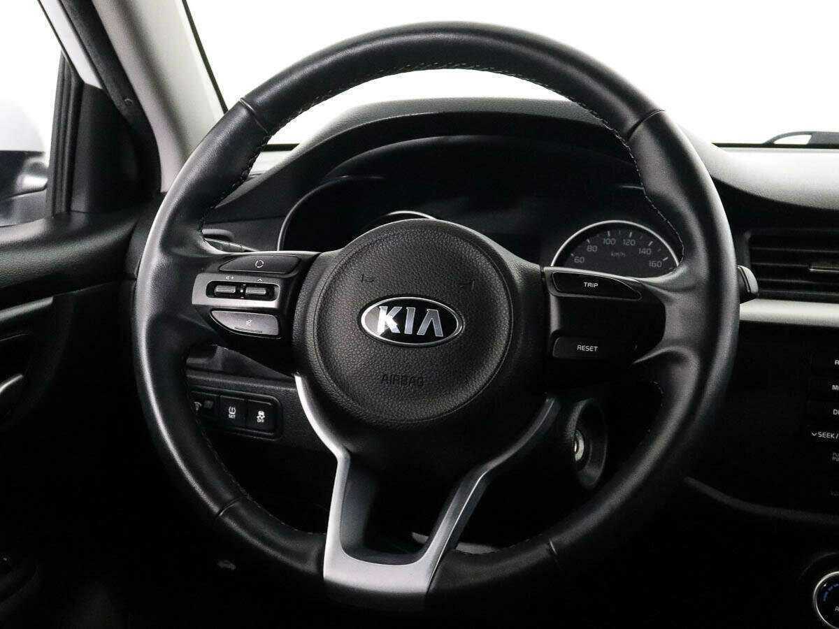 Kia Rio X-Line, 2020 - Фото №10