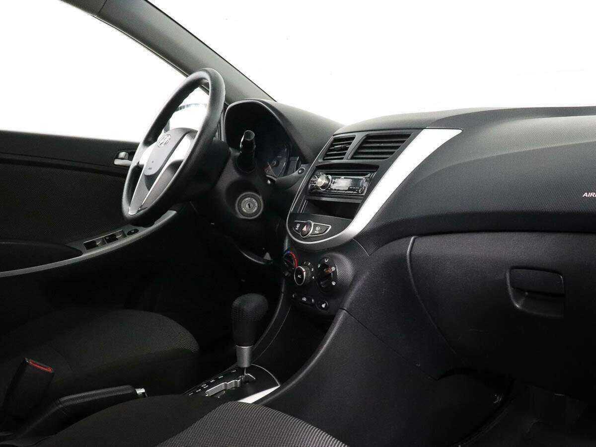 Hyundai Solaris, 2012 - Фото №6