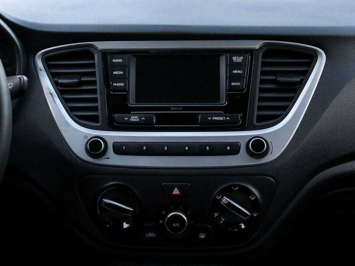 Hyundai Solaris, 2018 - Фото №10