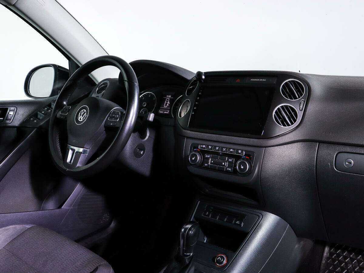 Volkswagen Tiguan, 2012 - Фото №8