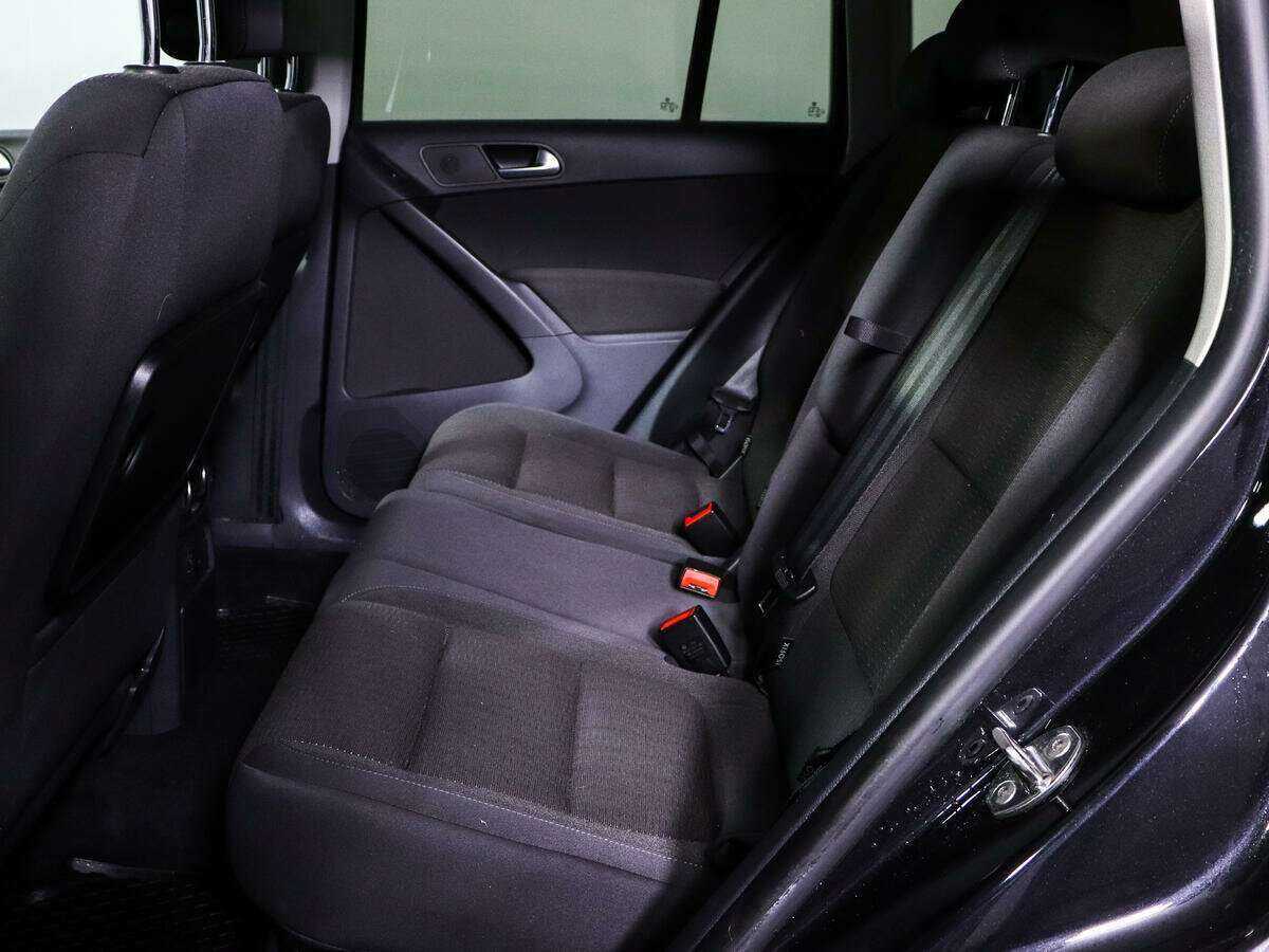 Volkswagen Tiguan, 2012 - Фото №9