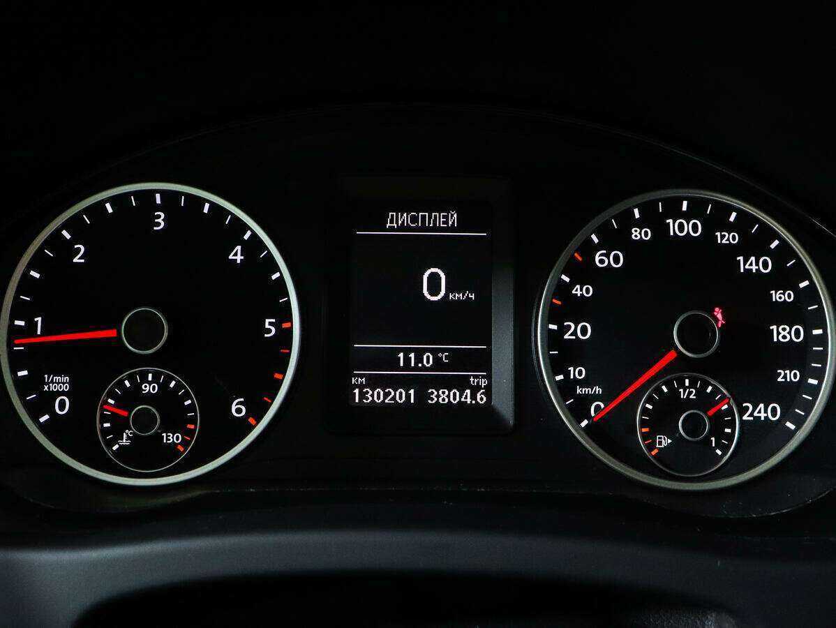 Volkswagen Tiguan, 2012 - Фото №10
