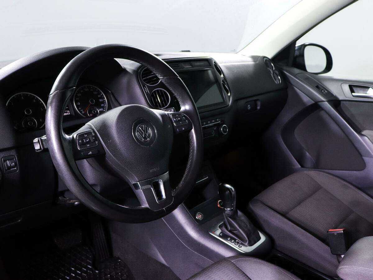 Volkswagen Tiguan, 2012 - Фото №13