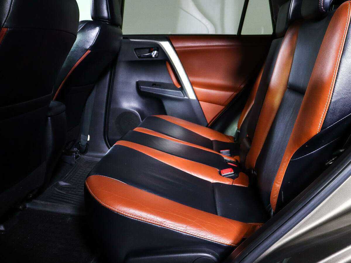 Toyota RAV4, 2013 - Фото №7