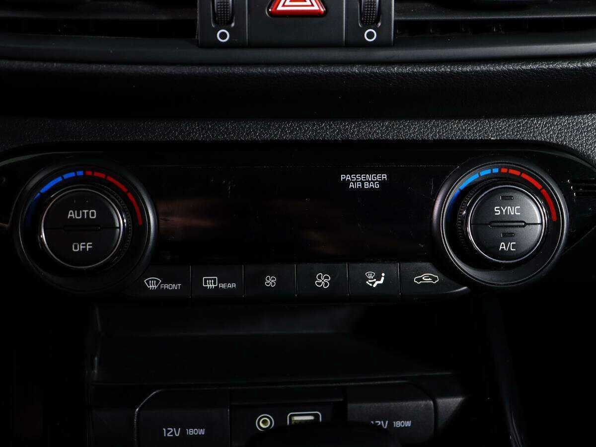 Kia Cerato, 2019 - Фото №13