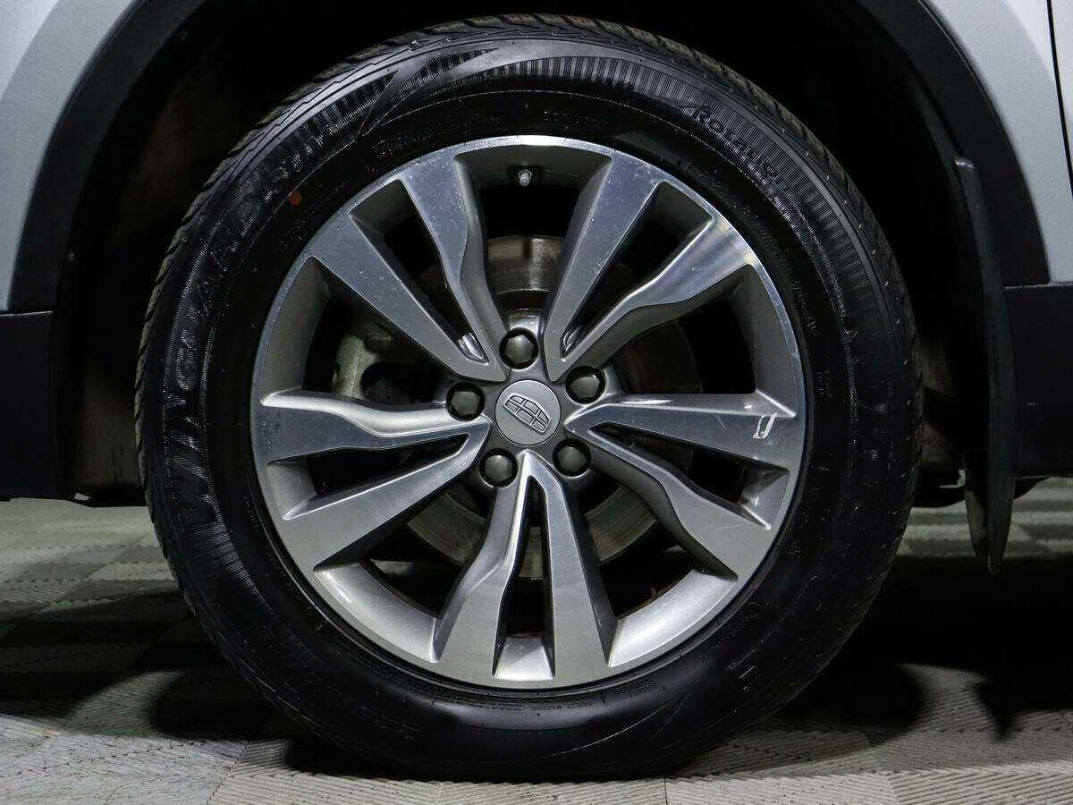 Geely Atlas, 2019 - Фото №12