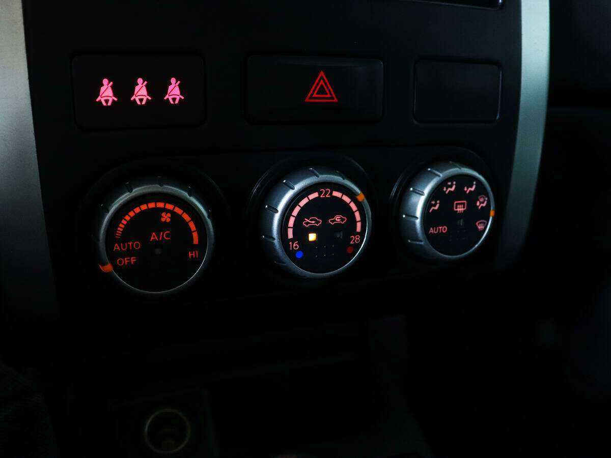 Nissan X-Trail, 2013 - Фото №13