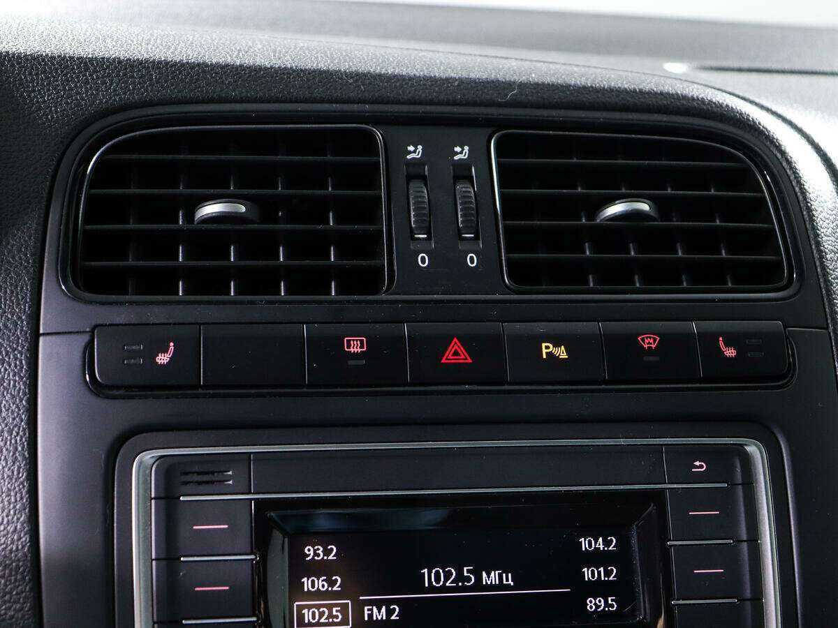 Volkswagen Polo, 2016 - Фото №11