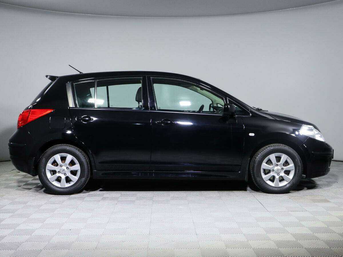 Nissan Tiida, 2012 - Фото №3