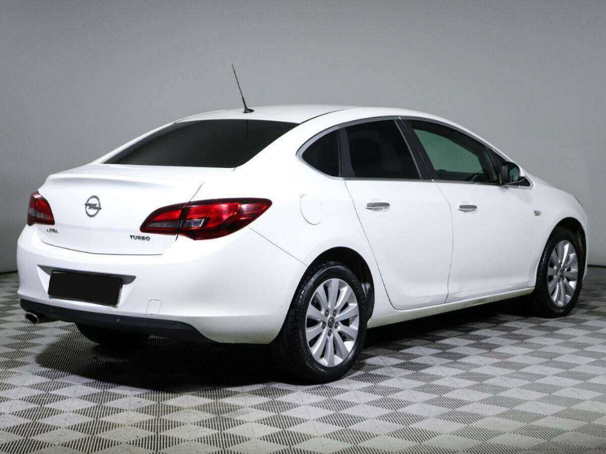 Opel Astra, 2013 - Фото №4
