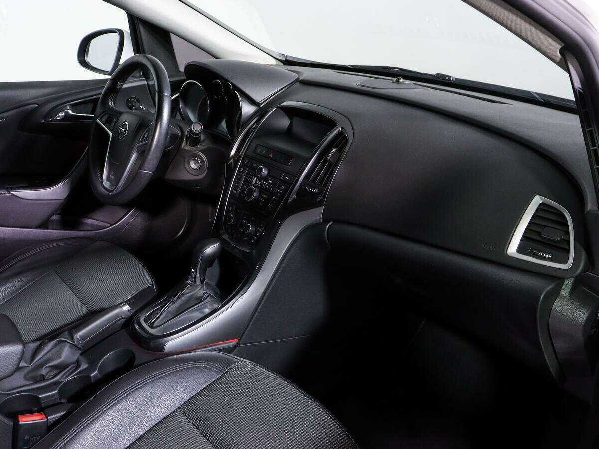 Opel Astra, 2013 - Фото №8