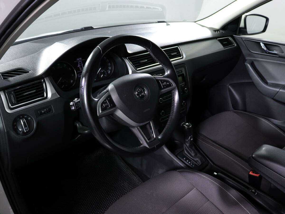 Skoda Rapid, 2014 - Фото №12