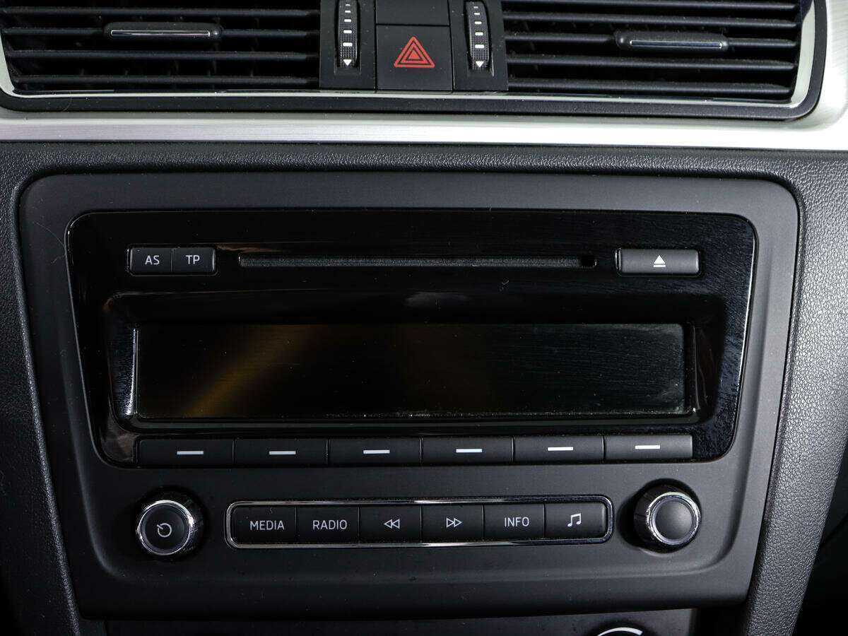 Skoda Rapid, 2014 - Фото №18